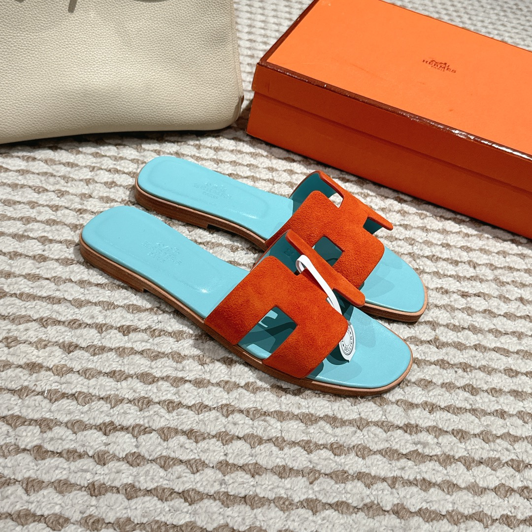 Hermes Sandels – Montanamode