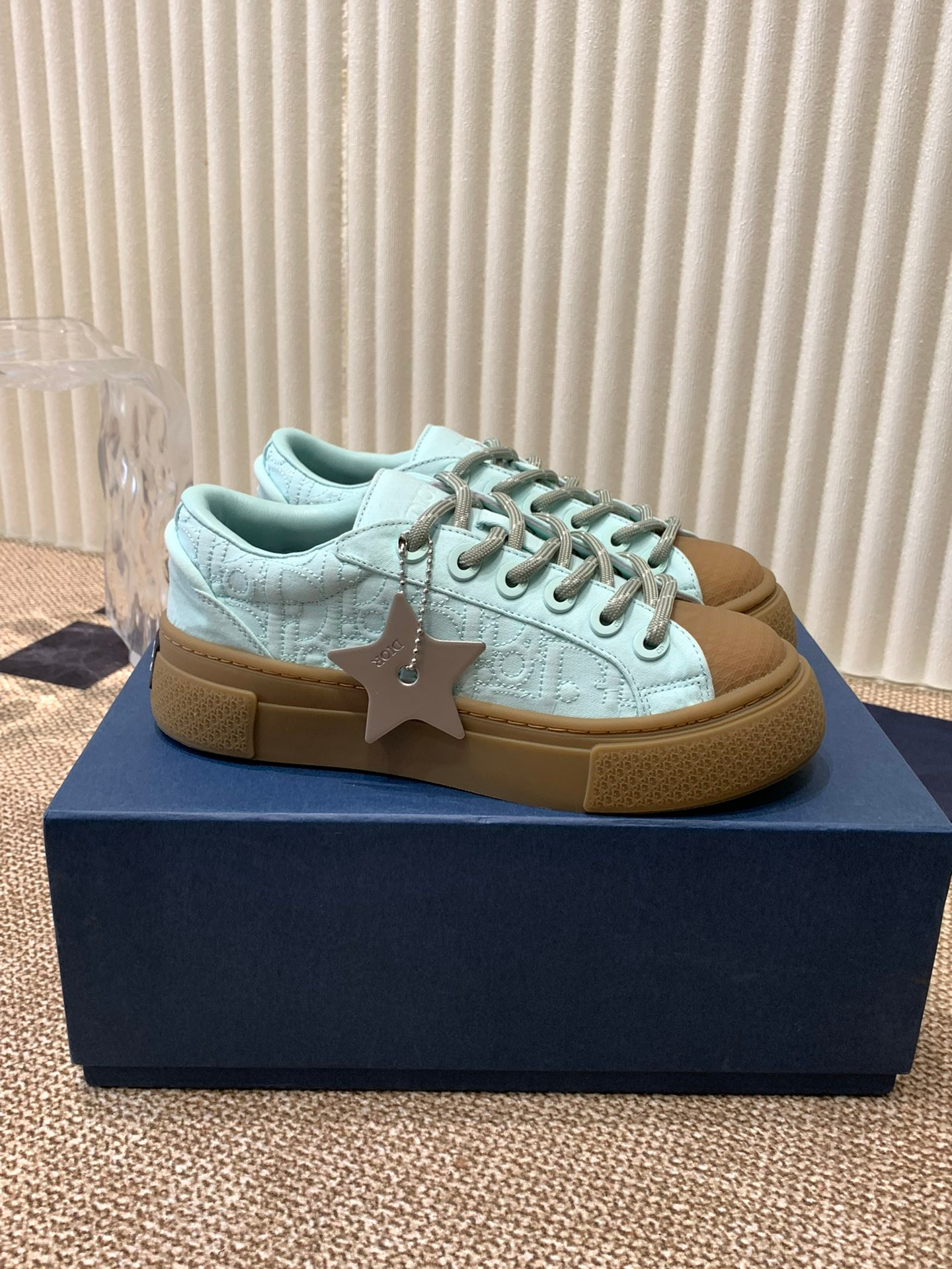 Dior Sneakers – Montanamode