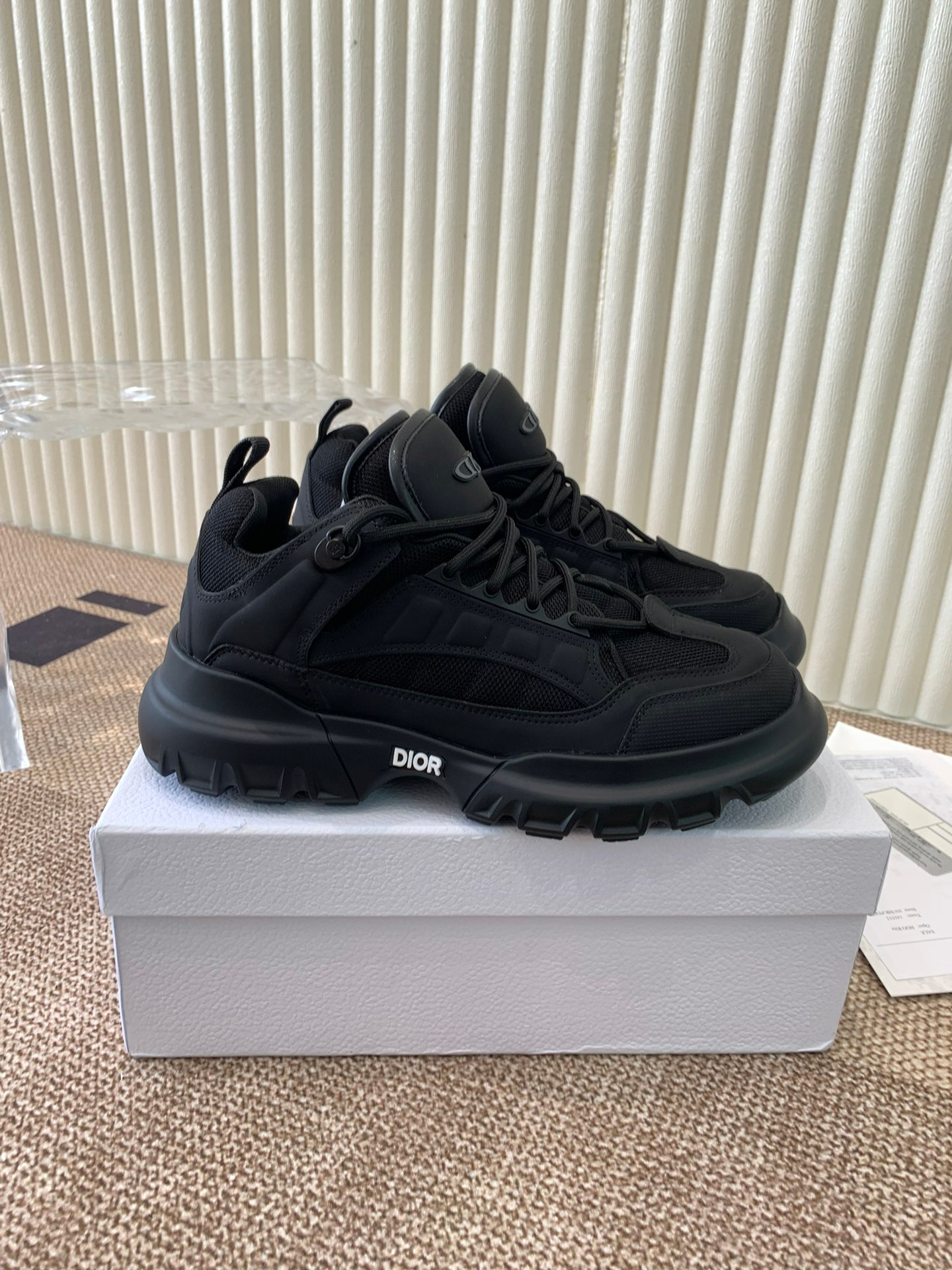 Dior Sneakers – Montanamode