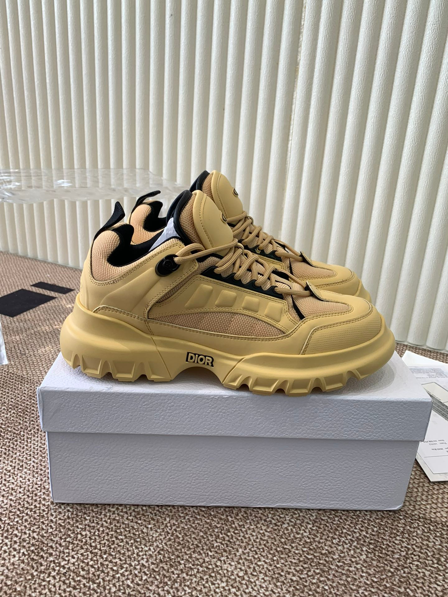 Dior Sneakers – Montanamode