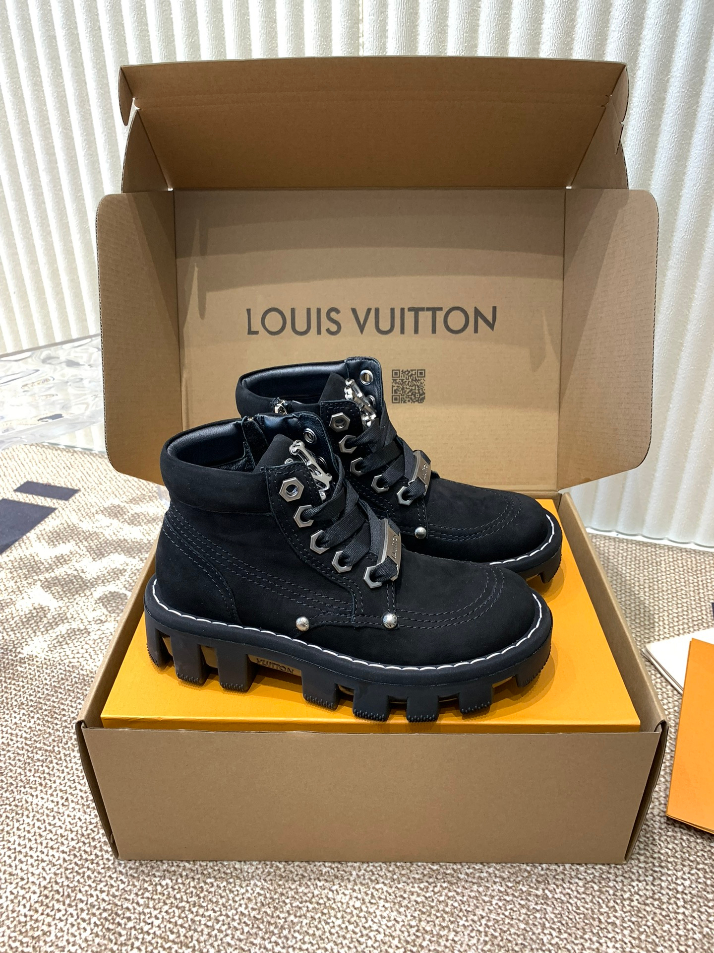 Louis Vuitton Boots – Montanamode