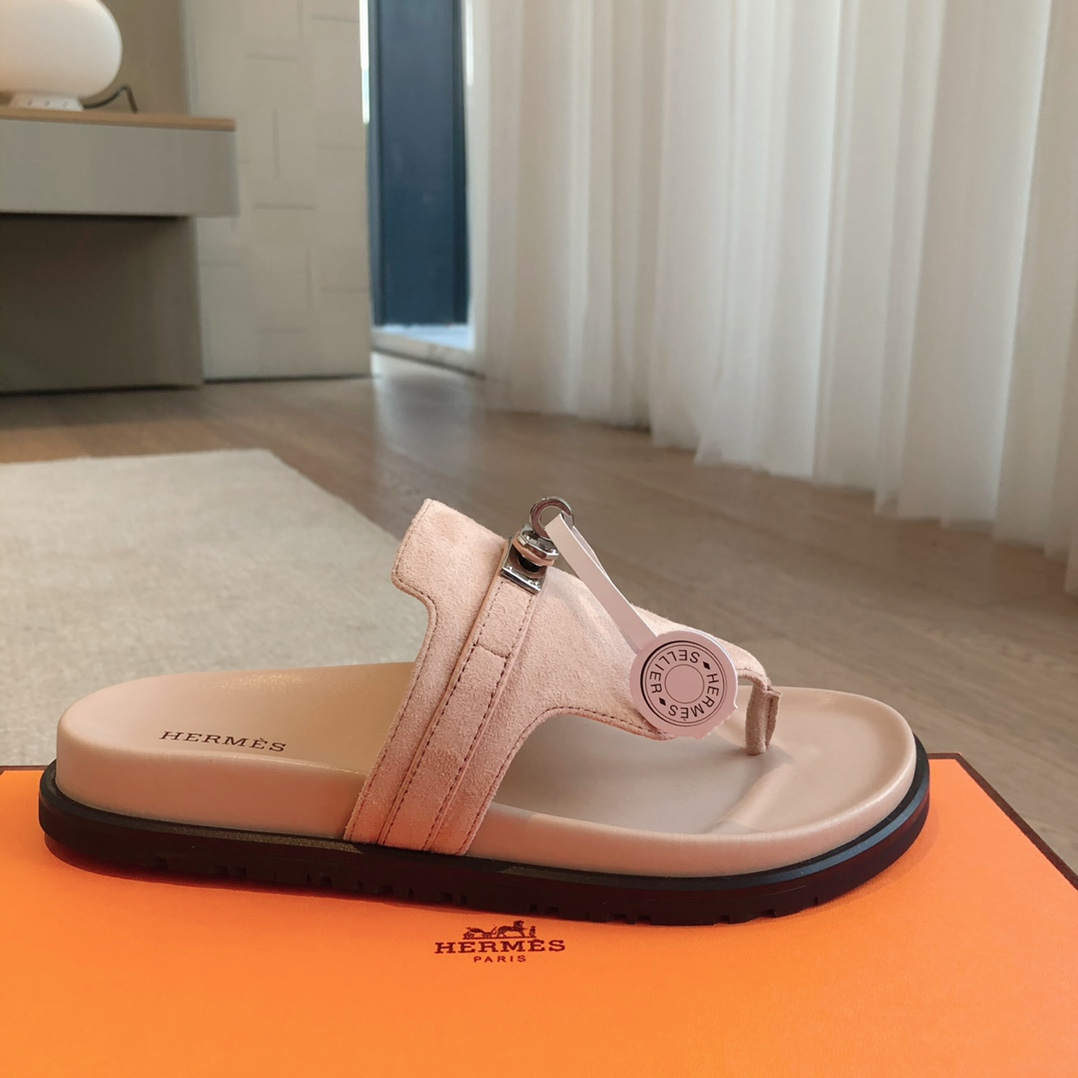 Hermes Sandels – Montanamode