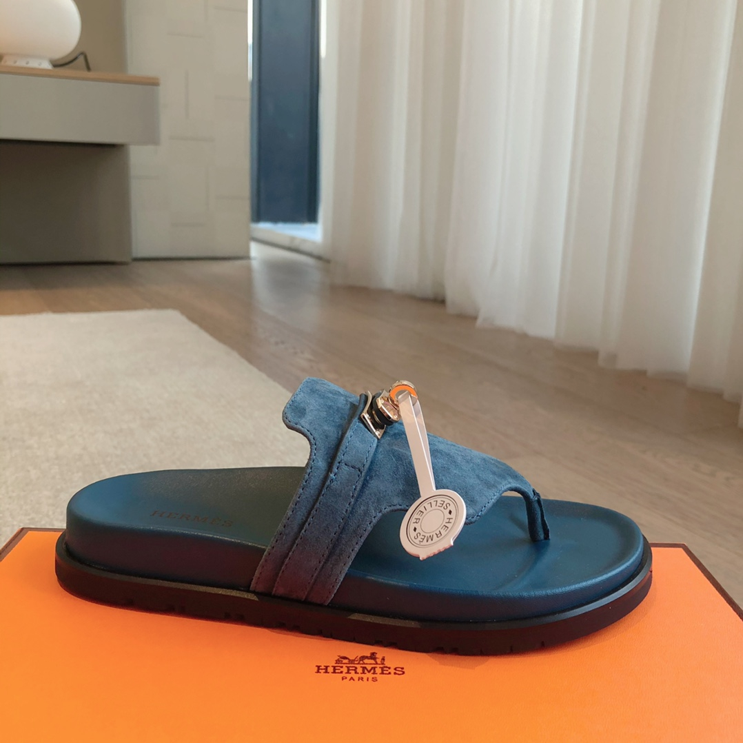 Hermes Sandels – Montanamode