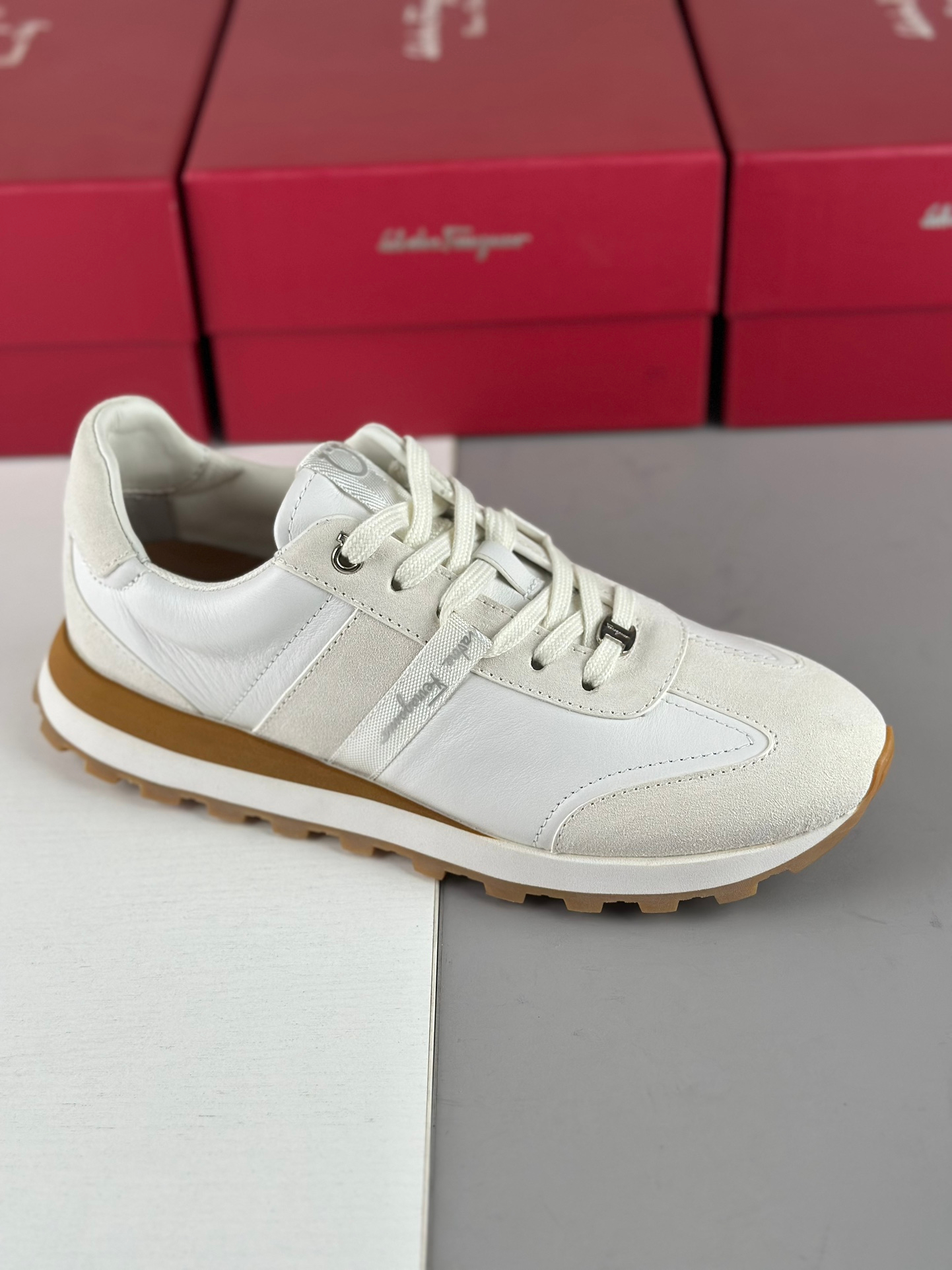 Ferragamo Sneakers – Montanamode