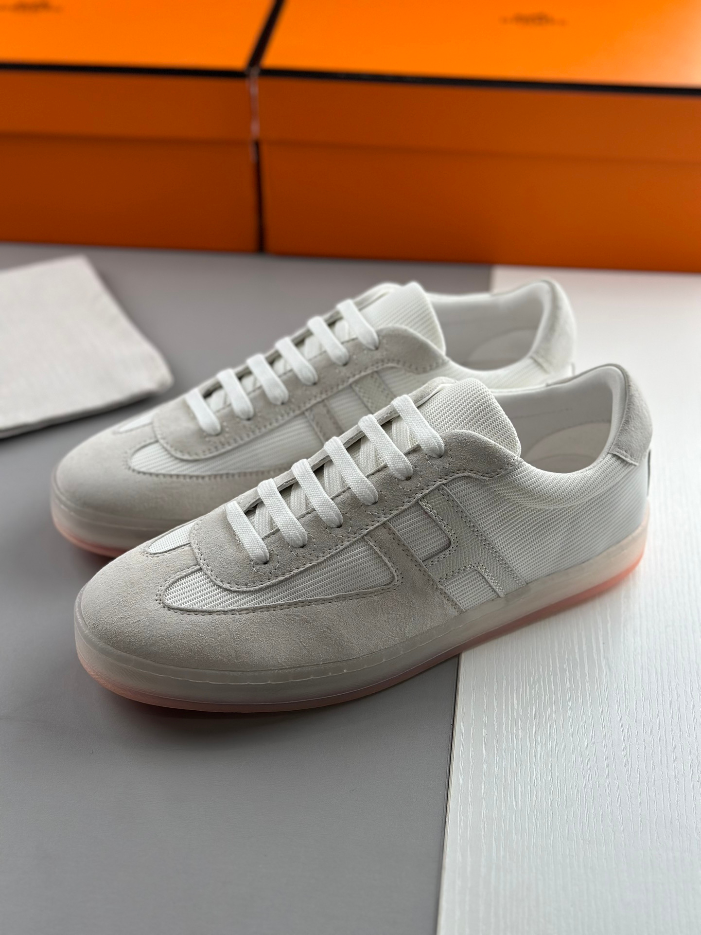 Hermes Sneakers – Montanamode