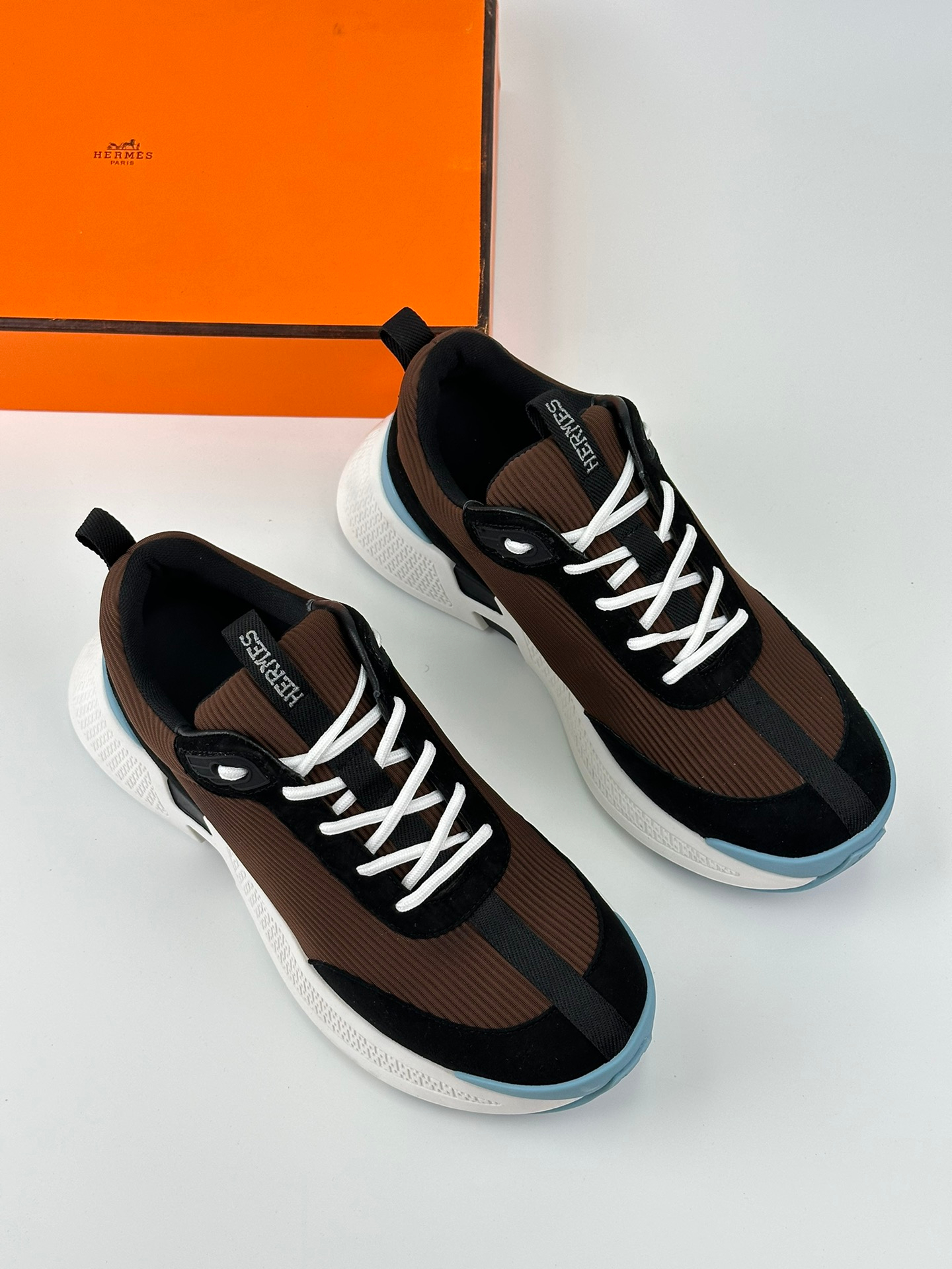 Hermes Sneakers – Montanamode