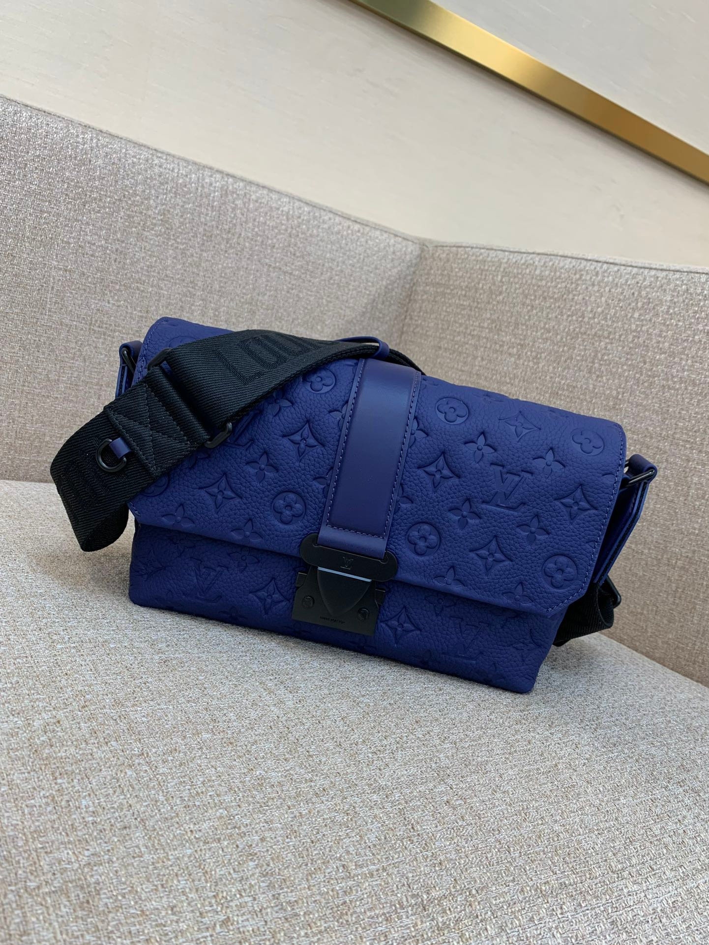 Louis Vuitton Bag – Montanamode