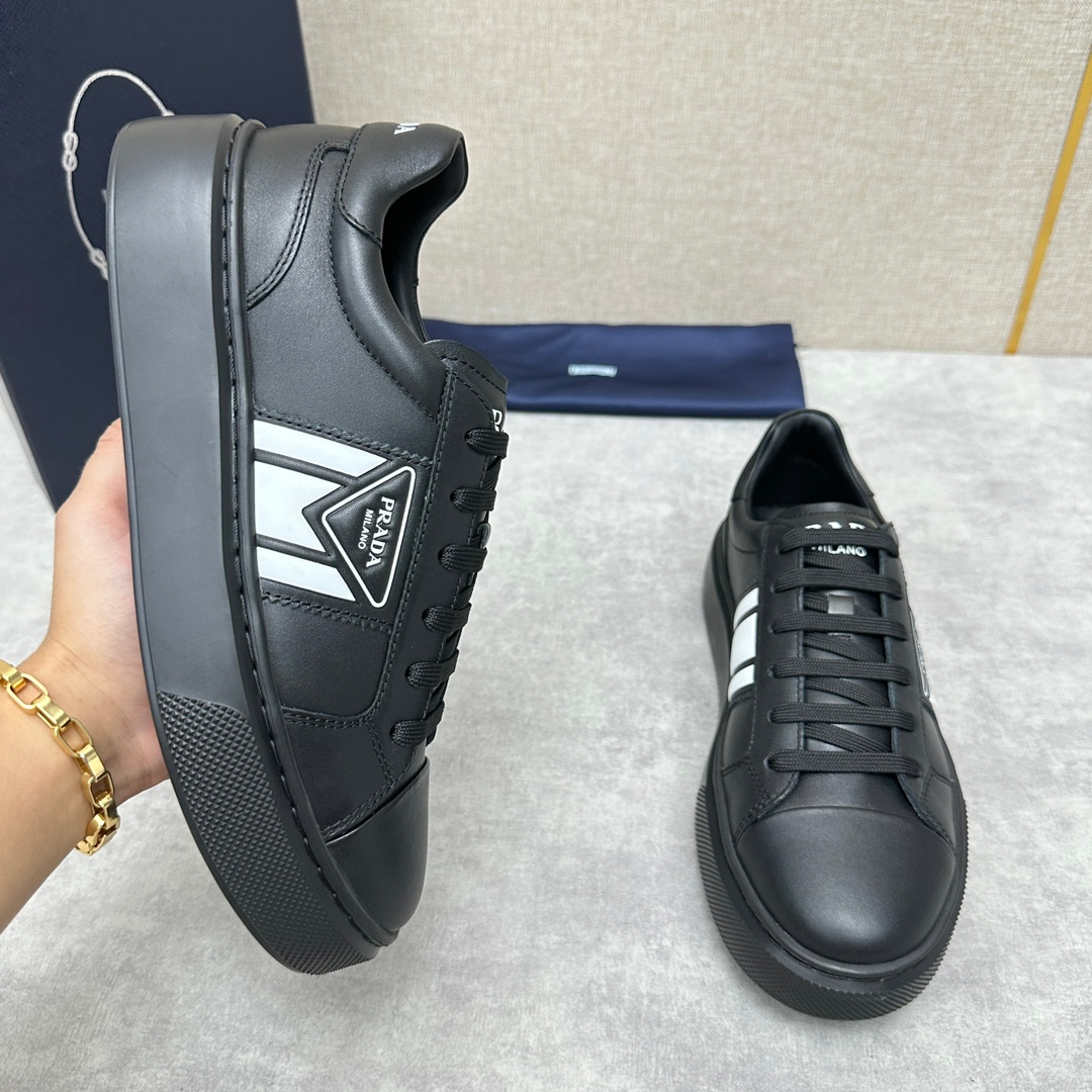 Prada Sneakers – Montanamode