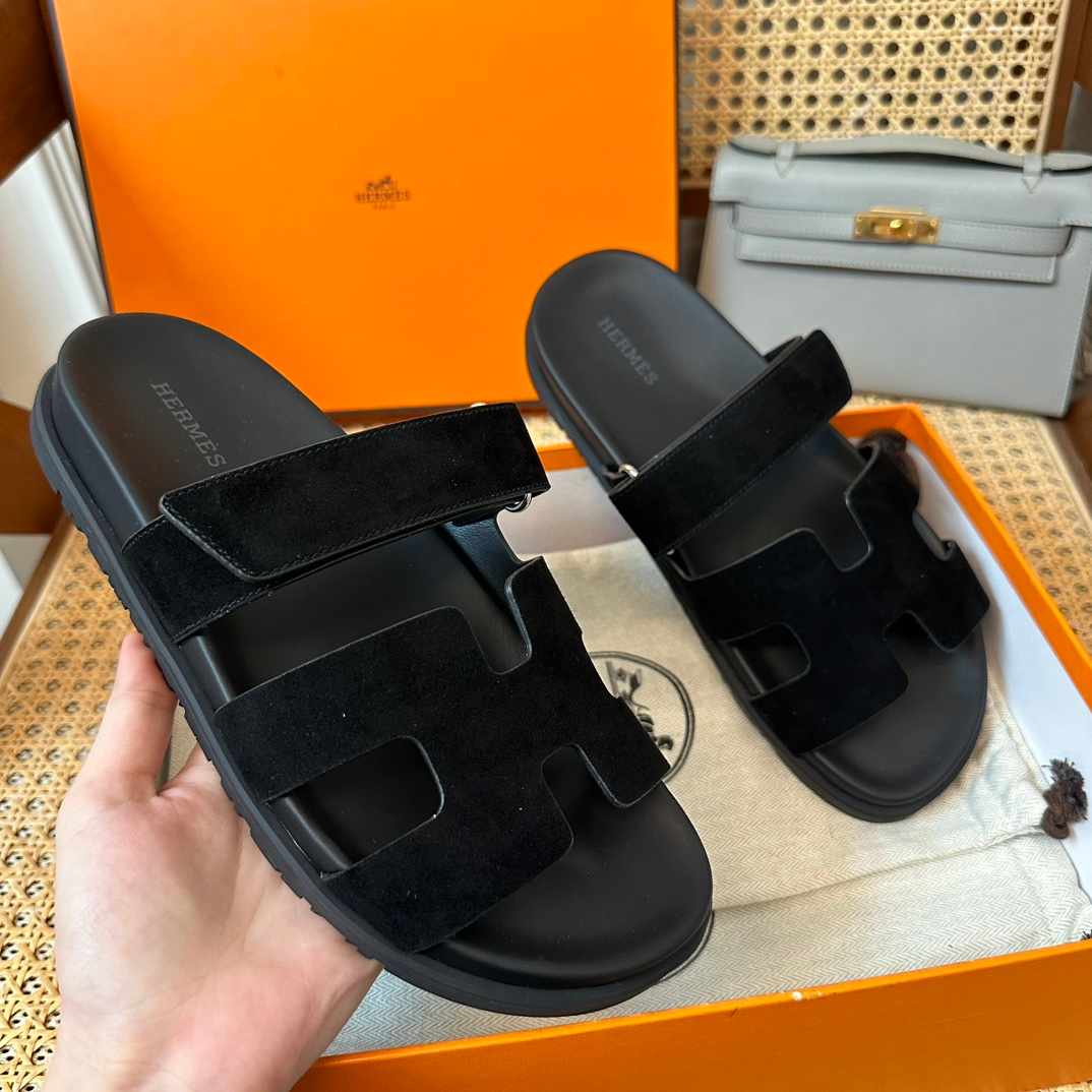 Hermes Sandels – Montanamode