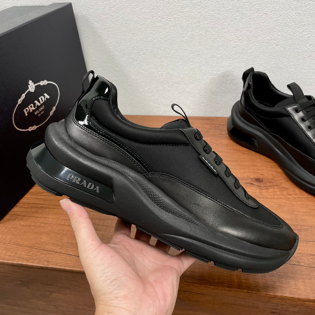 Prada Sneakers – Montanamode