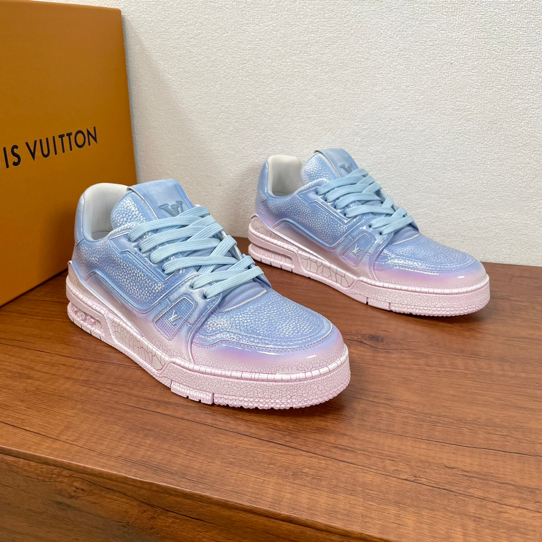 Louis Vuitton Sneakers – Montanamode