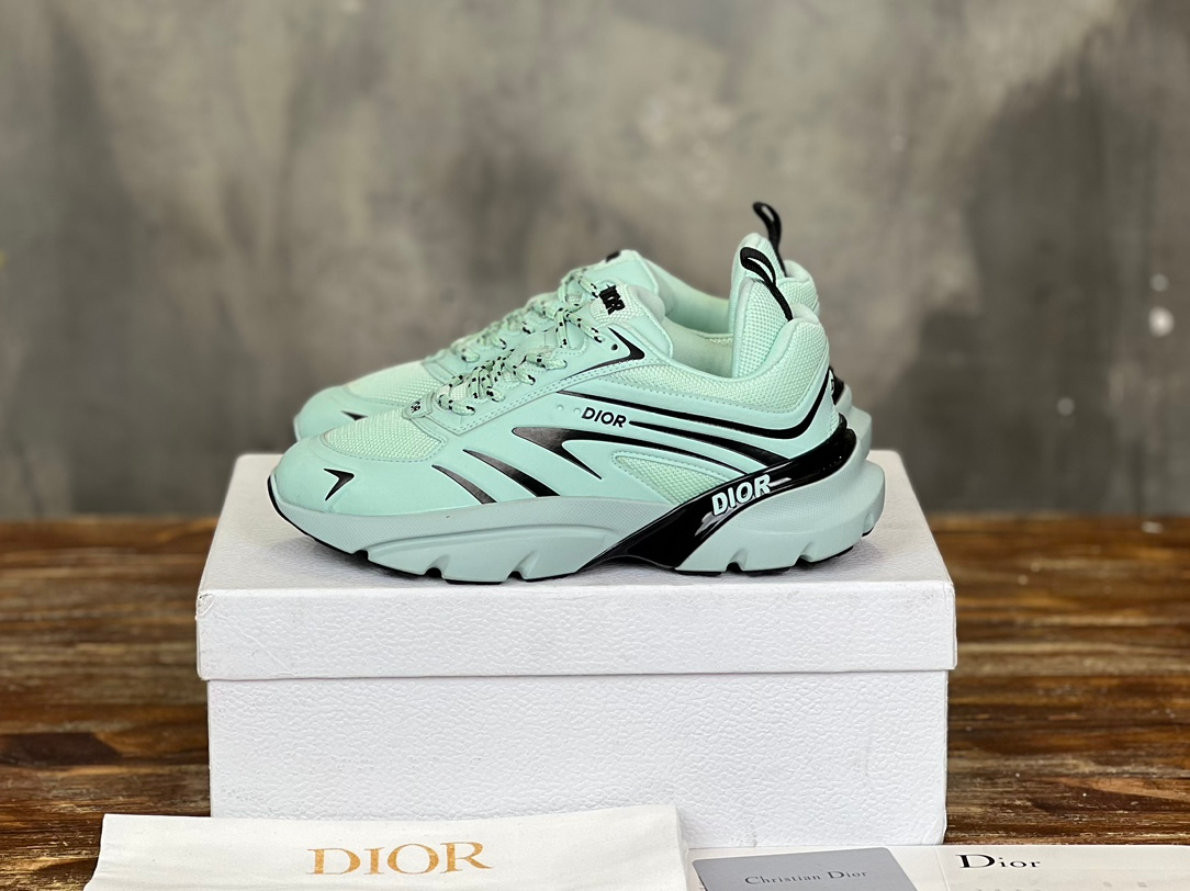 Dior Sneakers – Montanamode