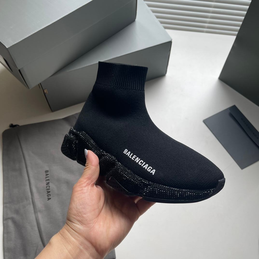 Balenciaga Sneakers – Montanamode