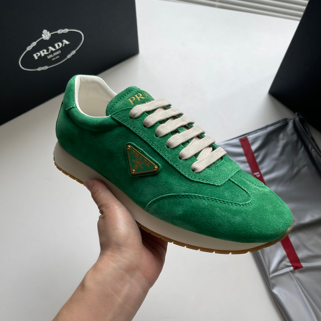 Prada Sneakers – Montanamode