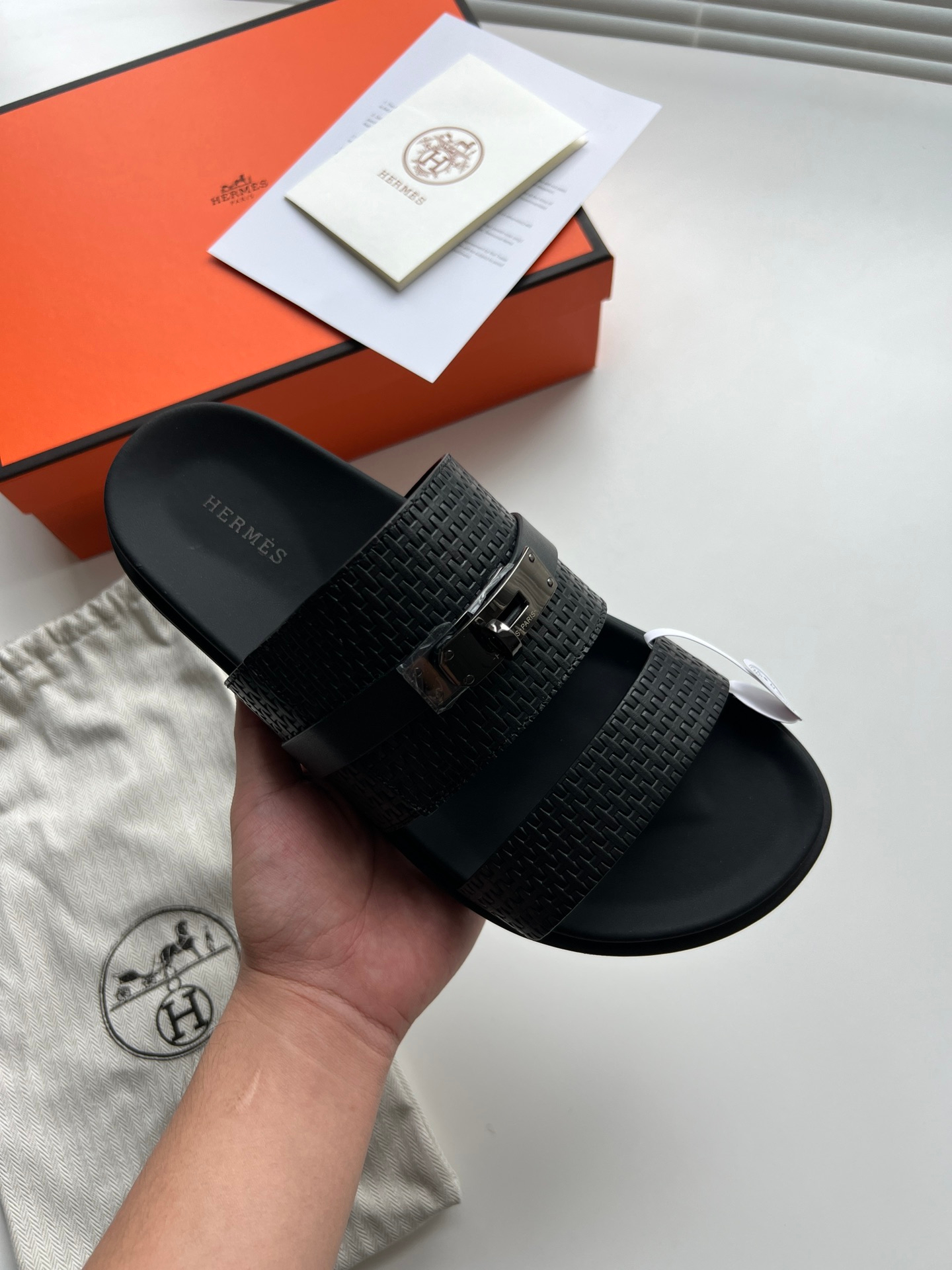 Hermes Sandals – Montanamode