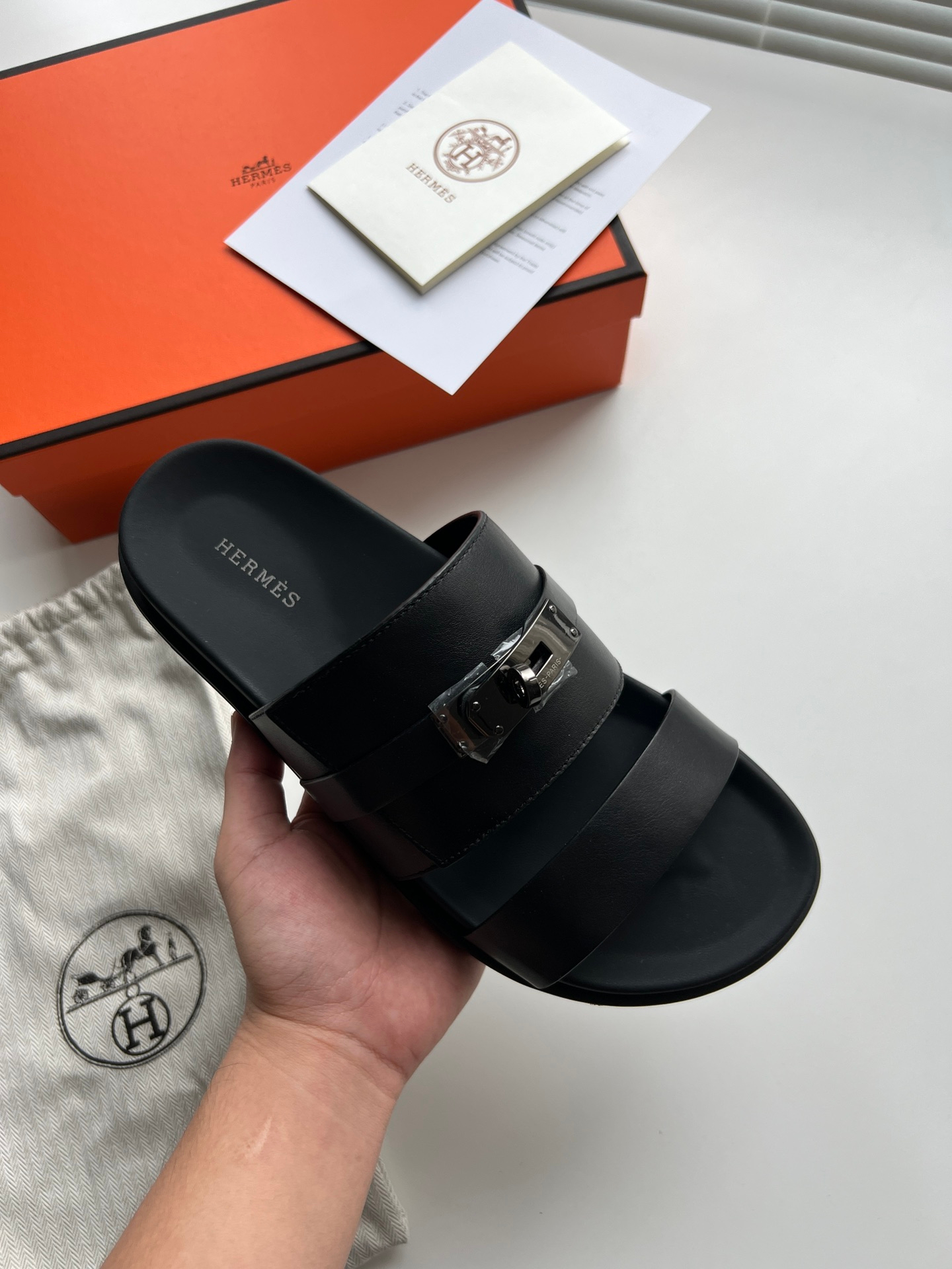 Hermes Sandals – Montanamode