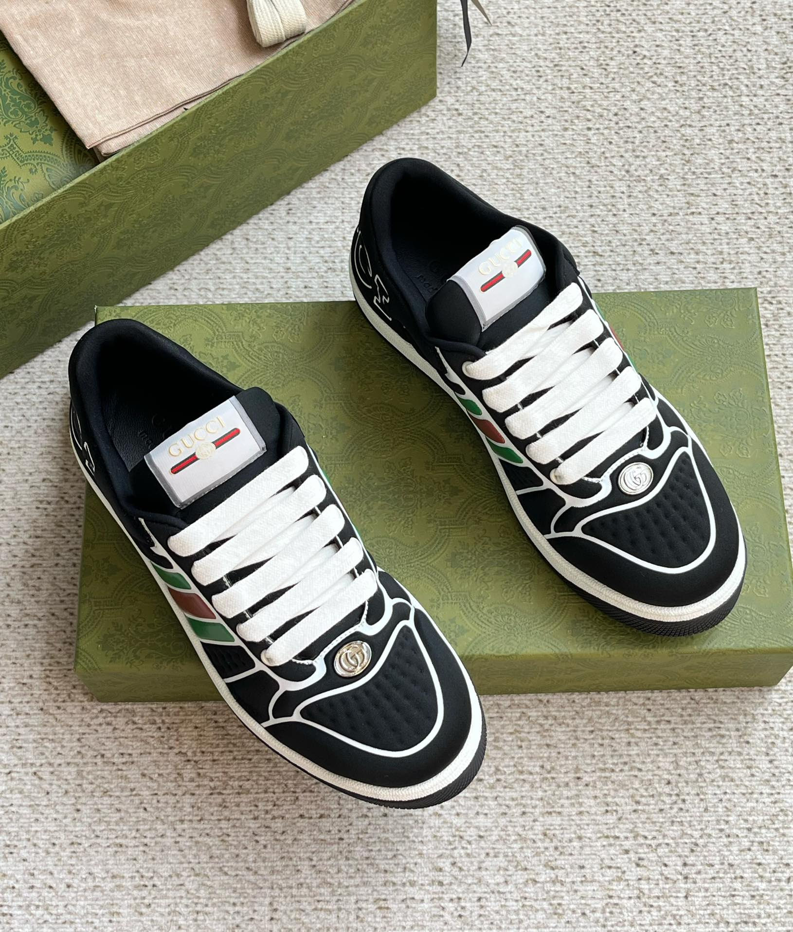 Gucci Sneakers – Montanamode