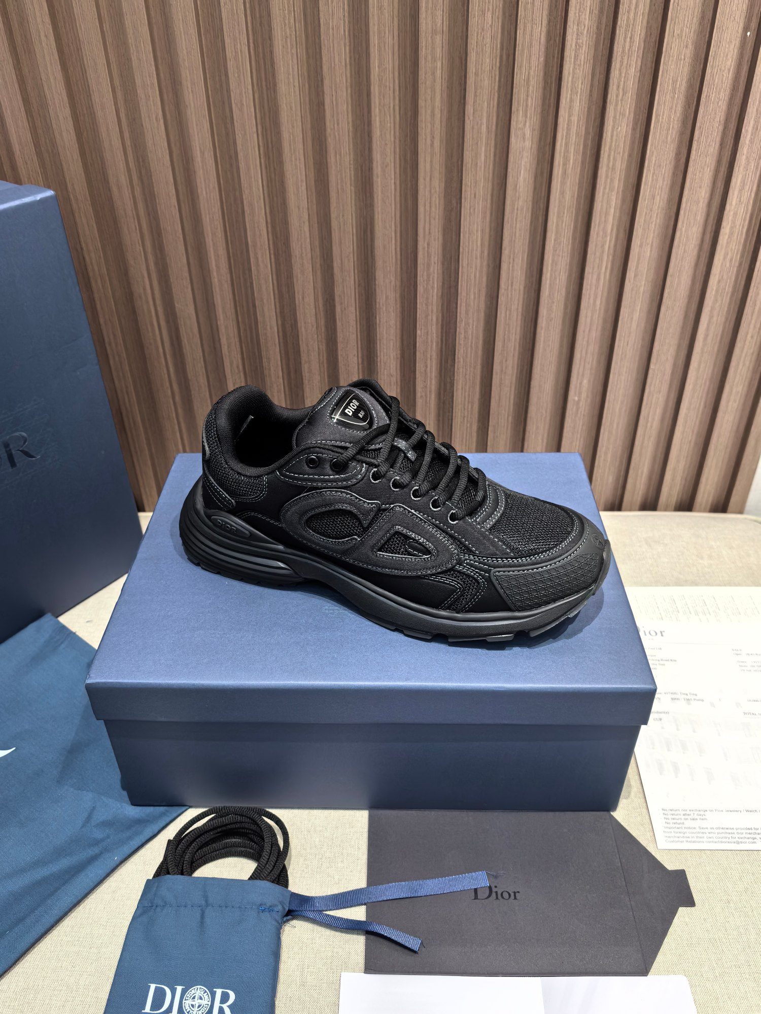 Dior Sneakers – Montanamode