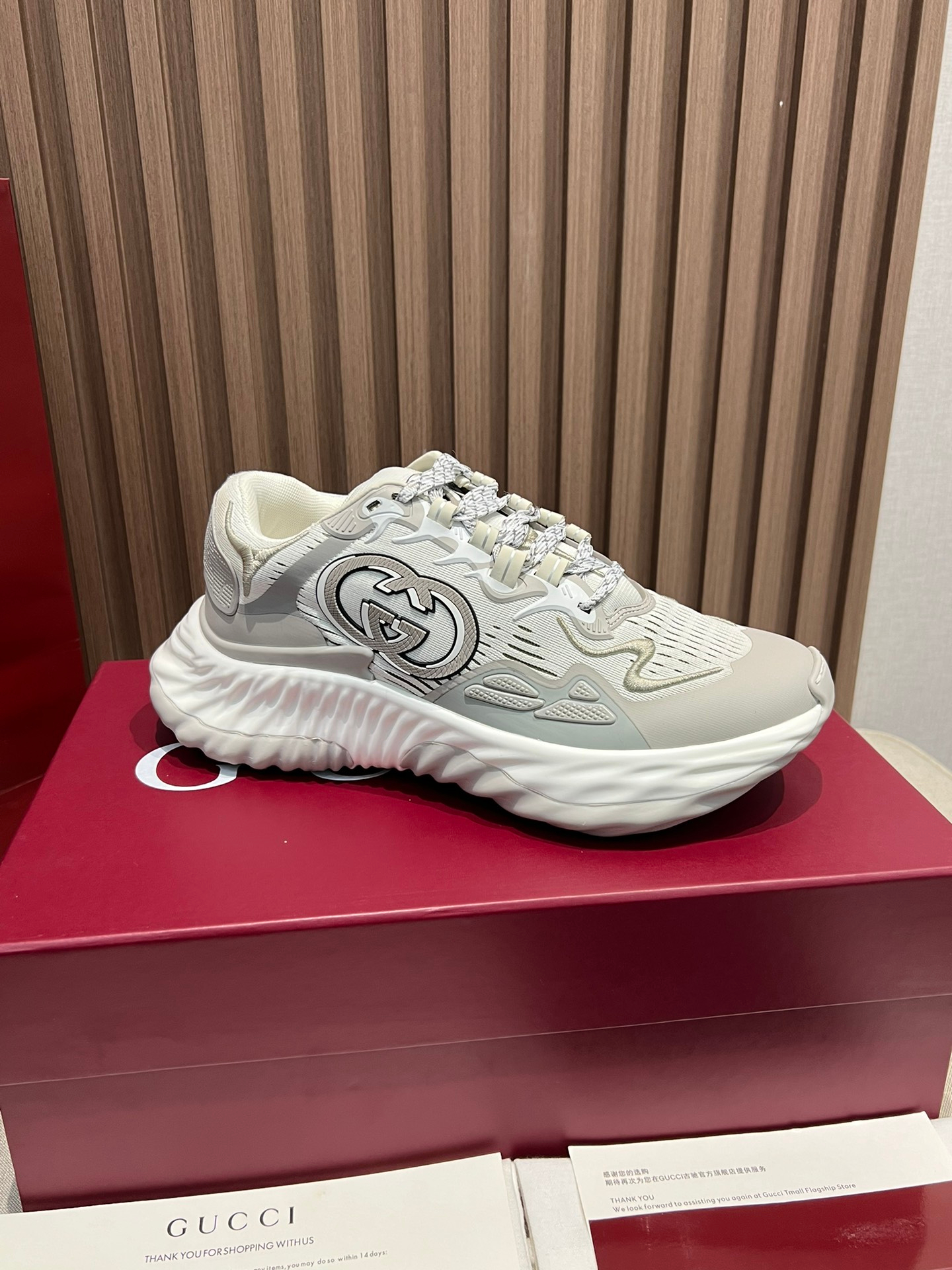 Gucci Sneakers – Montanamode