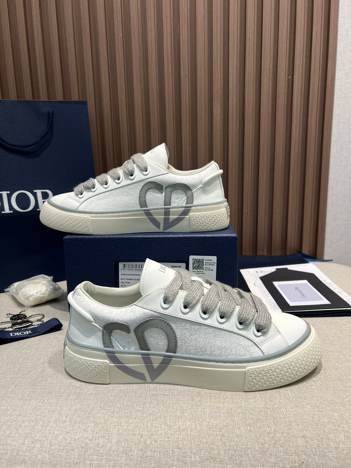 Dior Sneakers – Montanamode