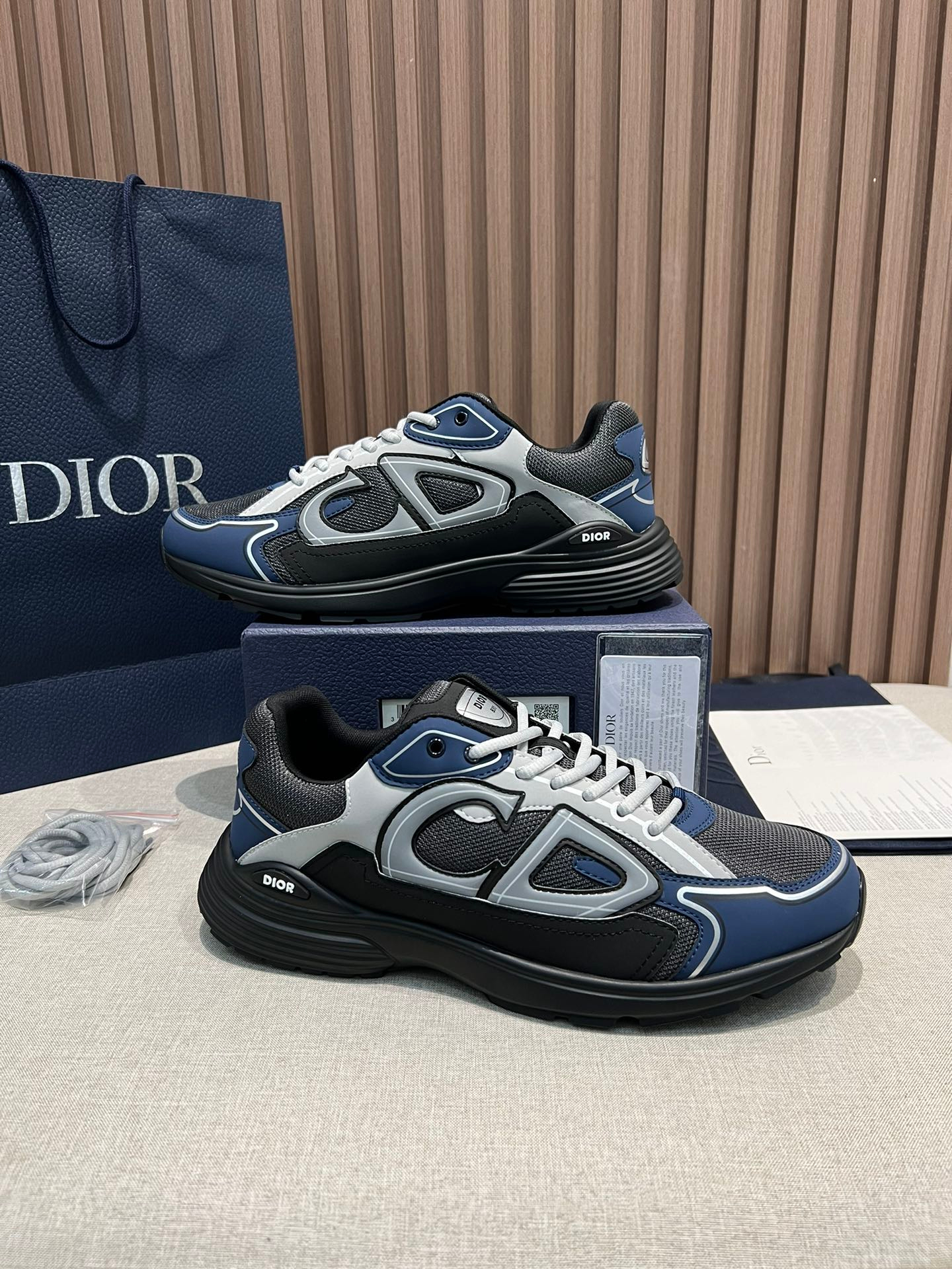 Dior Sneakers – Montanamode
