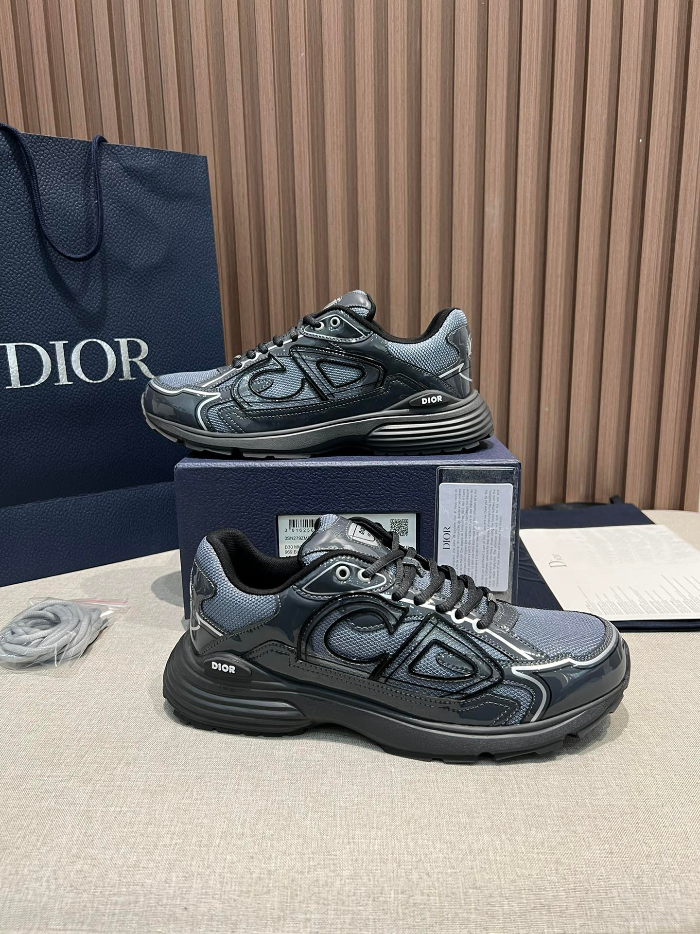 Dior Sneakers – Montanamode