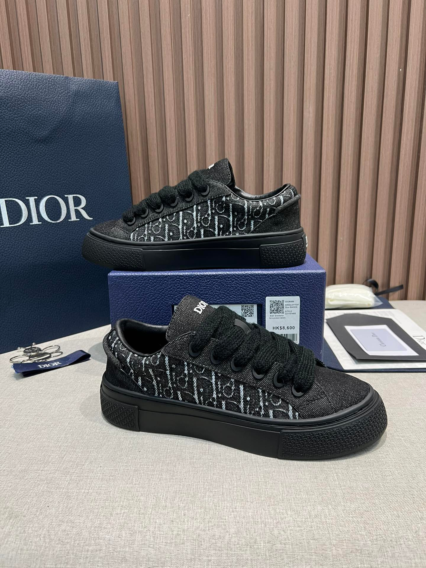 Dior Sneakers – Montanamode