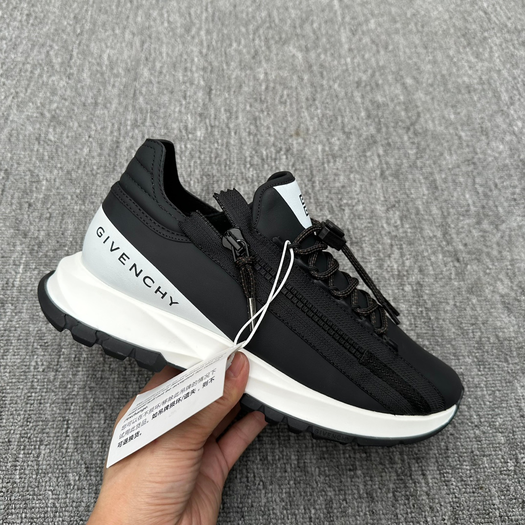 Givenchy Sneakers – Montanamode
