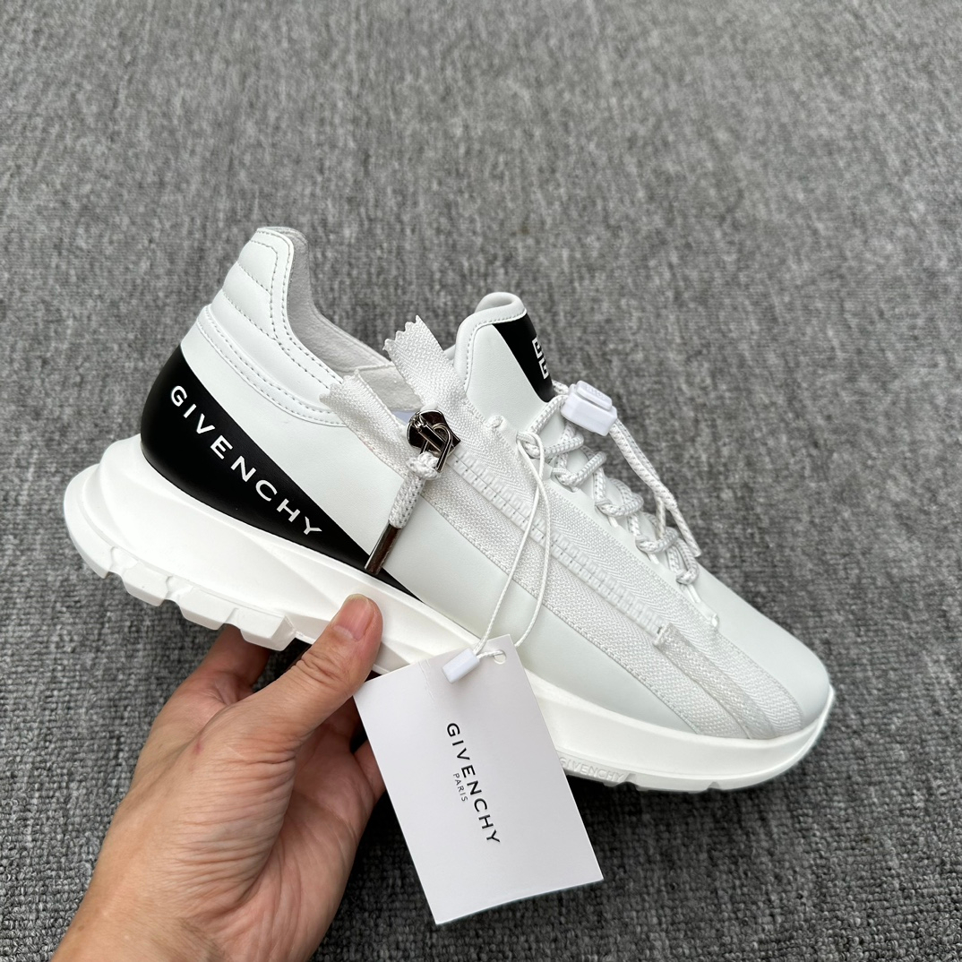Givenchy Sneakers – Montanamode
