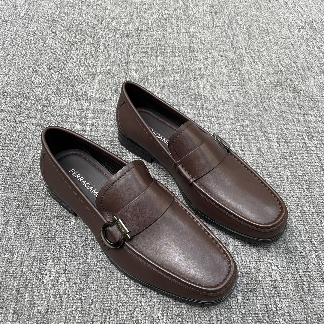 Ferragamo Sneakers – Montanamode