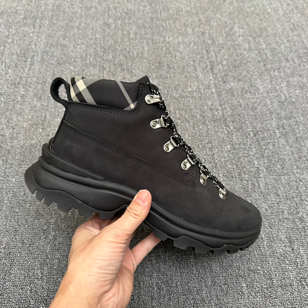 Burberry Nubuck Scoot Hike Boots​ – Montanamode