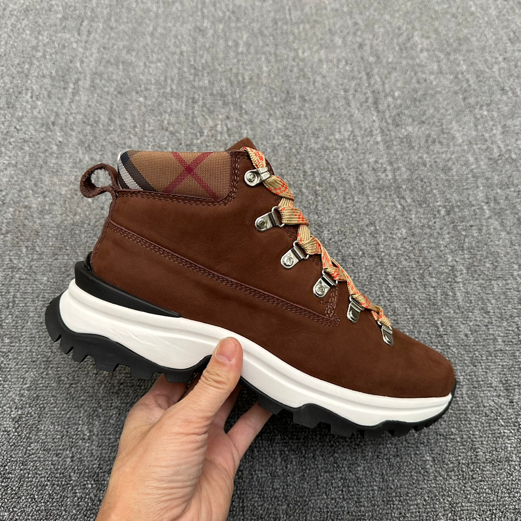 Burberry Nubuck Scoot Hike Boots​ – Montanamode
