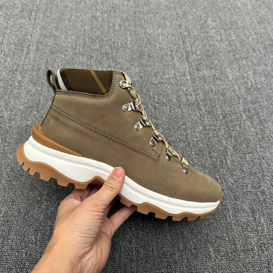 Burberry Nubuck Scoot Hike Boots​ – Montanamode