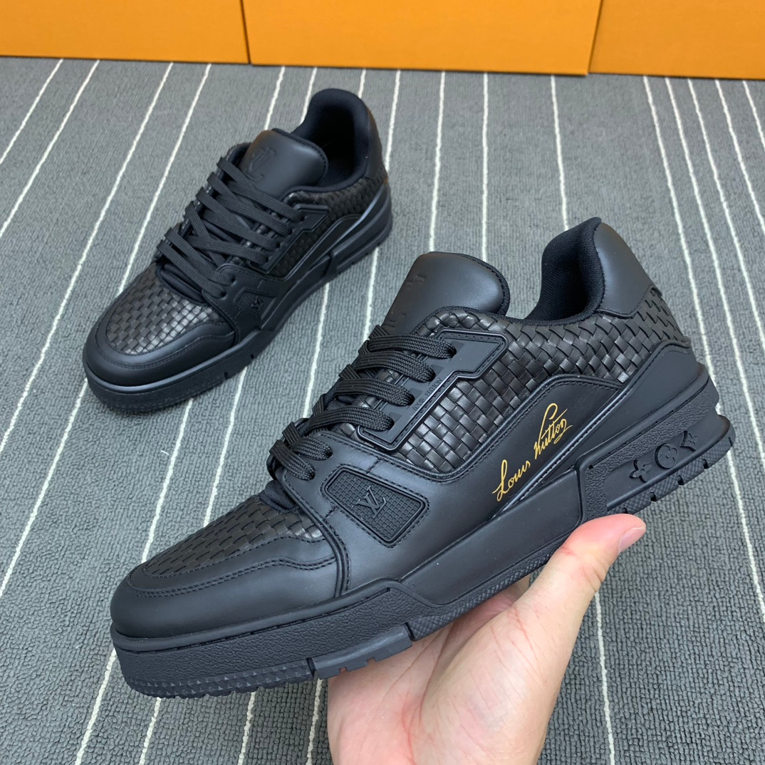 Louis Vuitton Sneakers – Montanamode