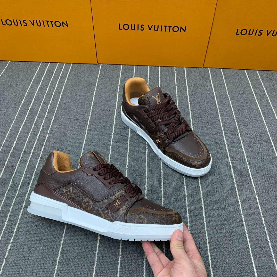 Louis Vuitton Sneakers – Montanamode