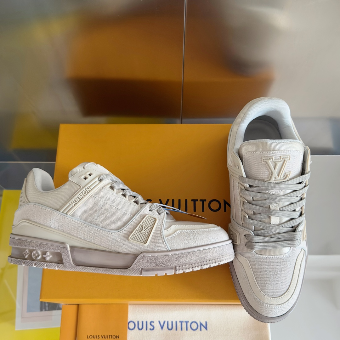 Louis Vuitton Sneakers – Montanamode