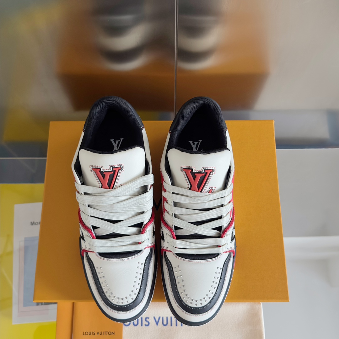 Louis Vuitton Sneakers – Montanamode