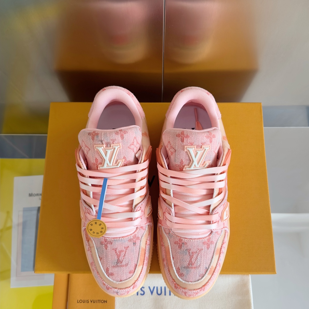 Louis Vuitton Sneakers – Montanamode
