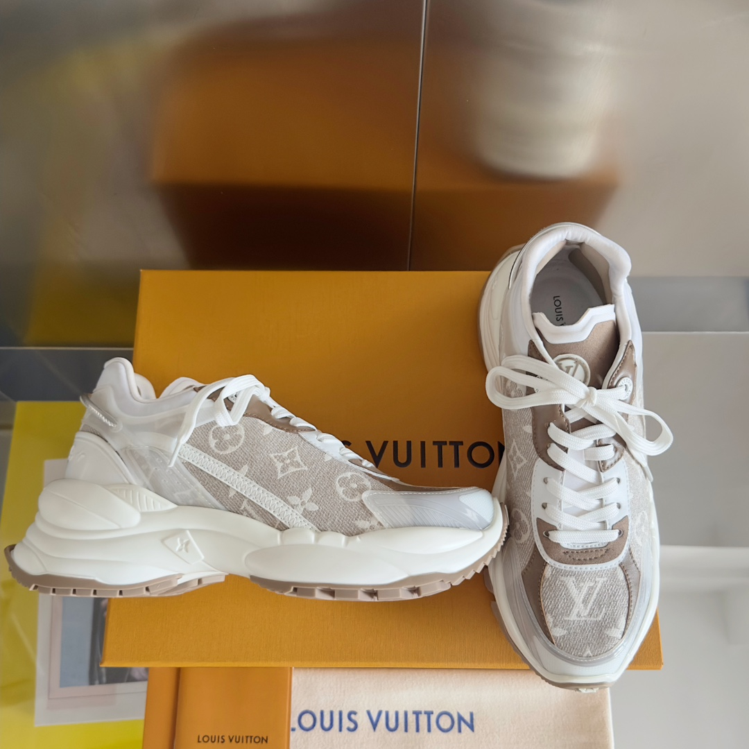 Louis Vuitton Sneakers – Montanamode