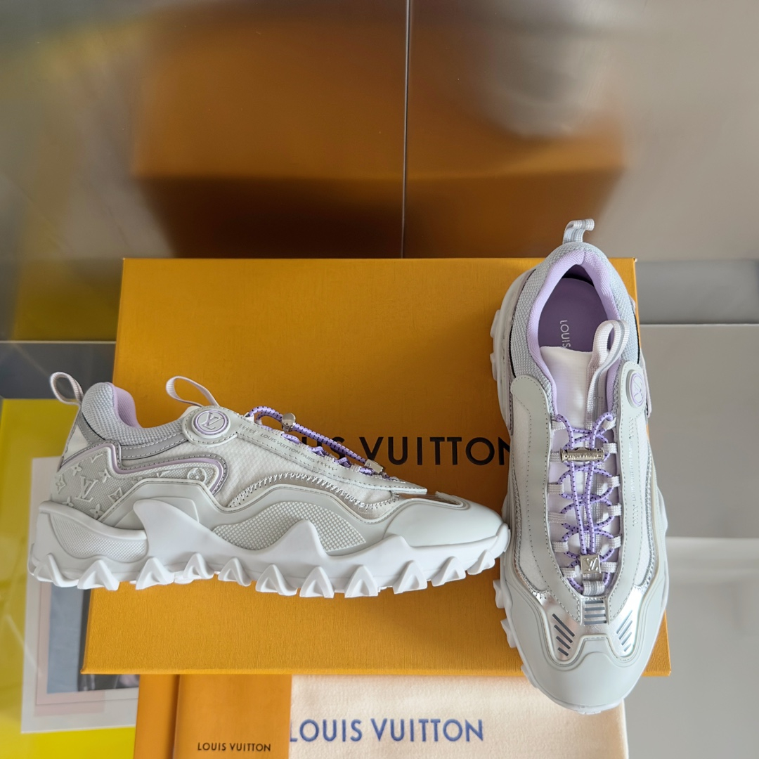 Louis Vuitton Sneakers – Montanamode