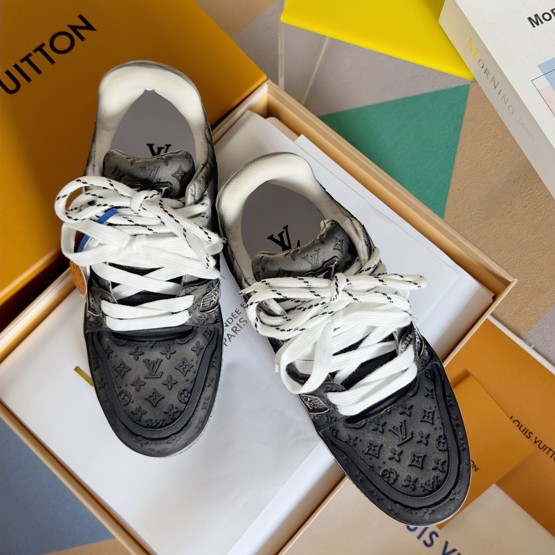 Louis Vuitton Sneakers – Montanamode