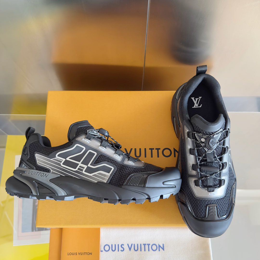 Louis Vuitton Sneakers – Montanamode