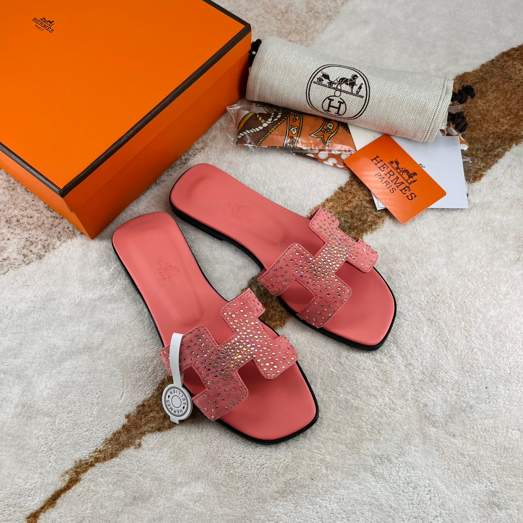 Hermes Sandels – Montanamode
