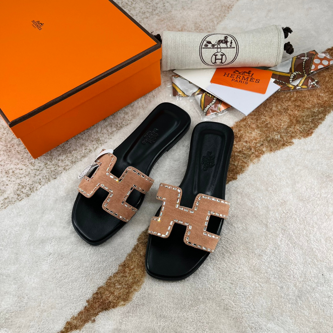 Hermes Sandels – Montanamode