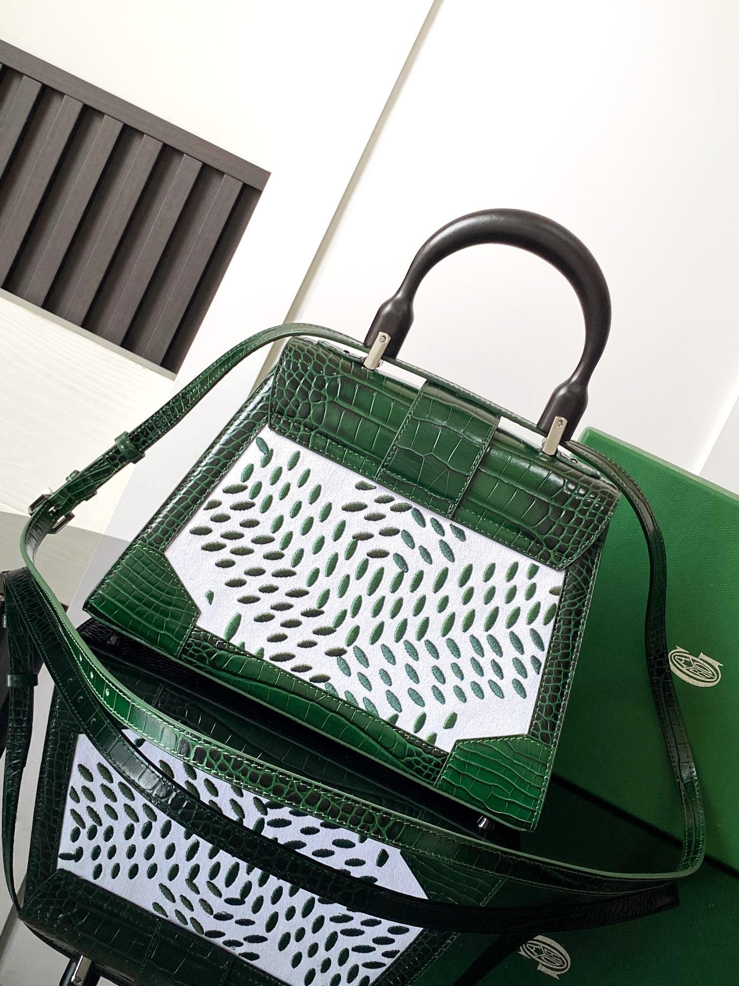 Goyard Bag – Montanamode