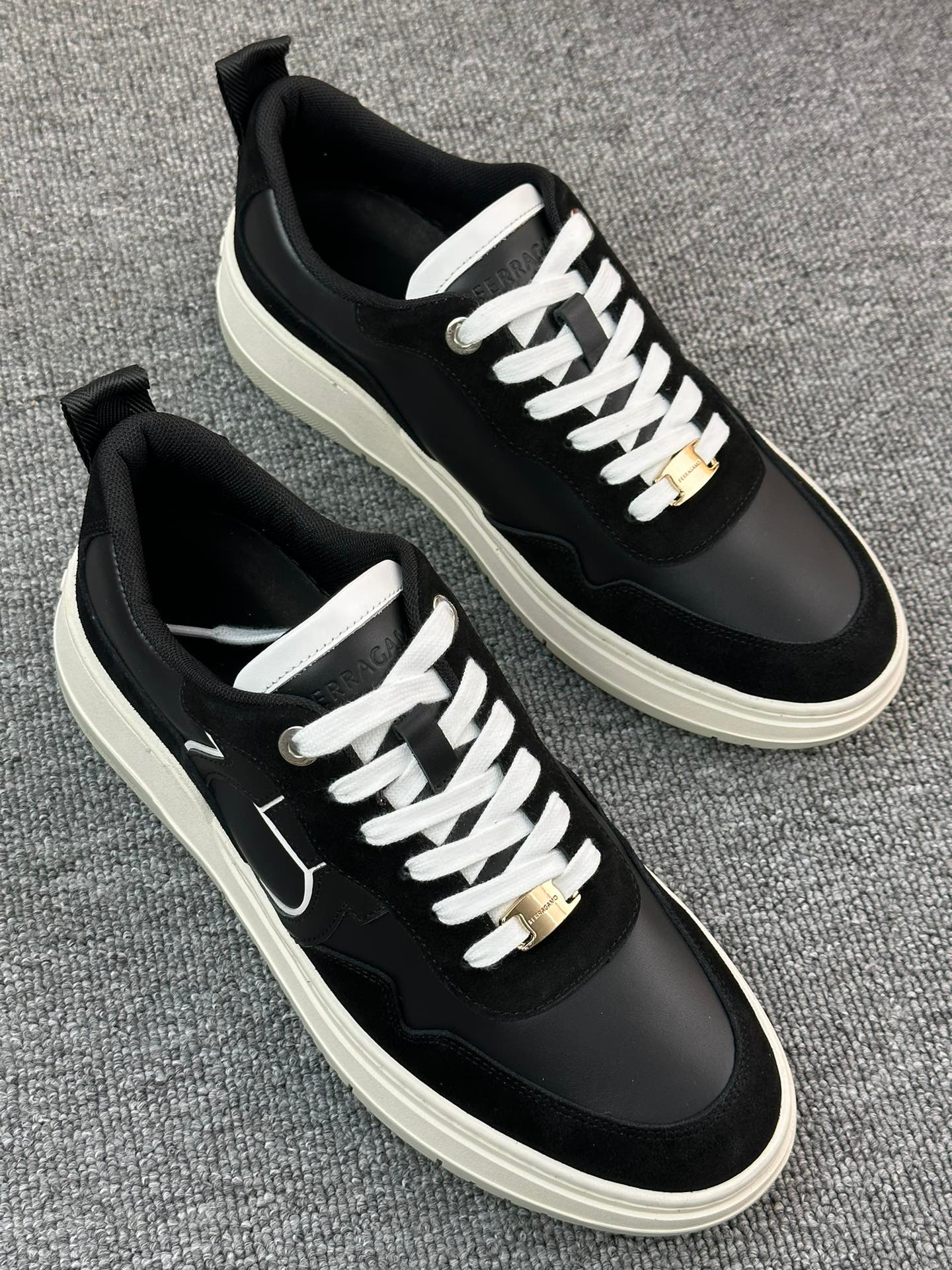 Ferragamo Sneakers – Montanamode