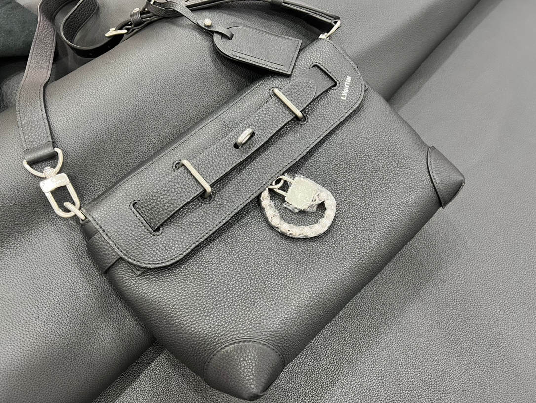 Louis Vuitton Bag – Montanamode