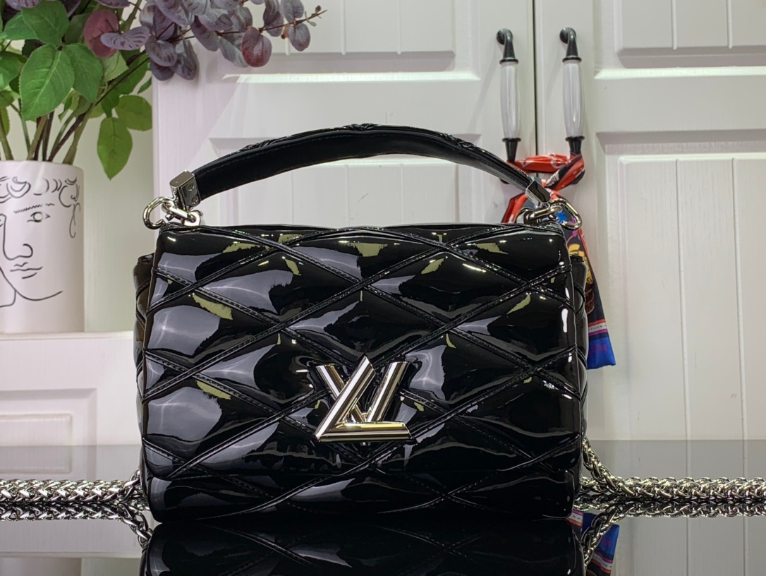 Louis Vuitton Bag – Montanamode