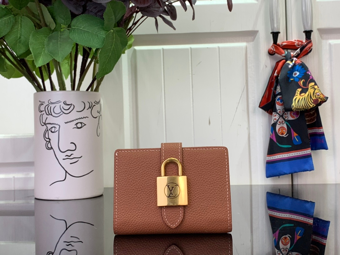 Louis Vuitton Bag – Montanamode