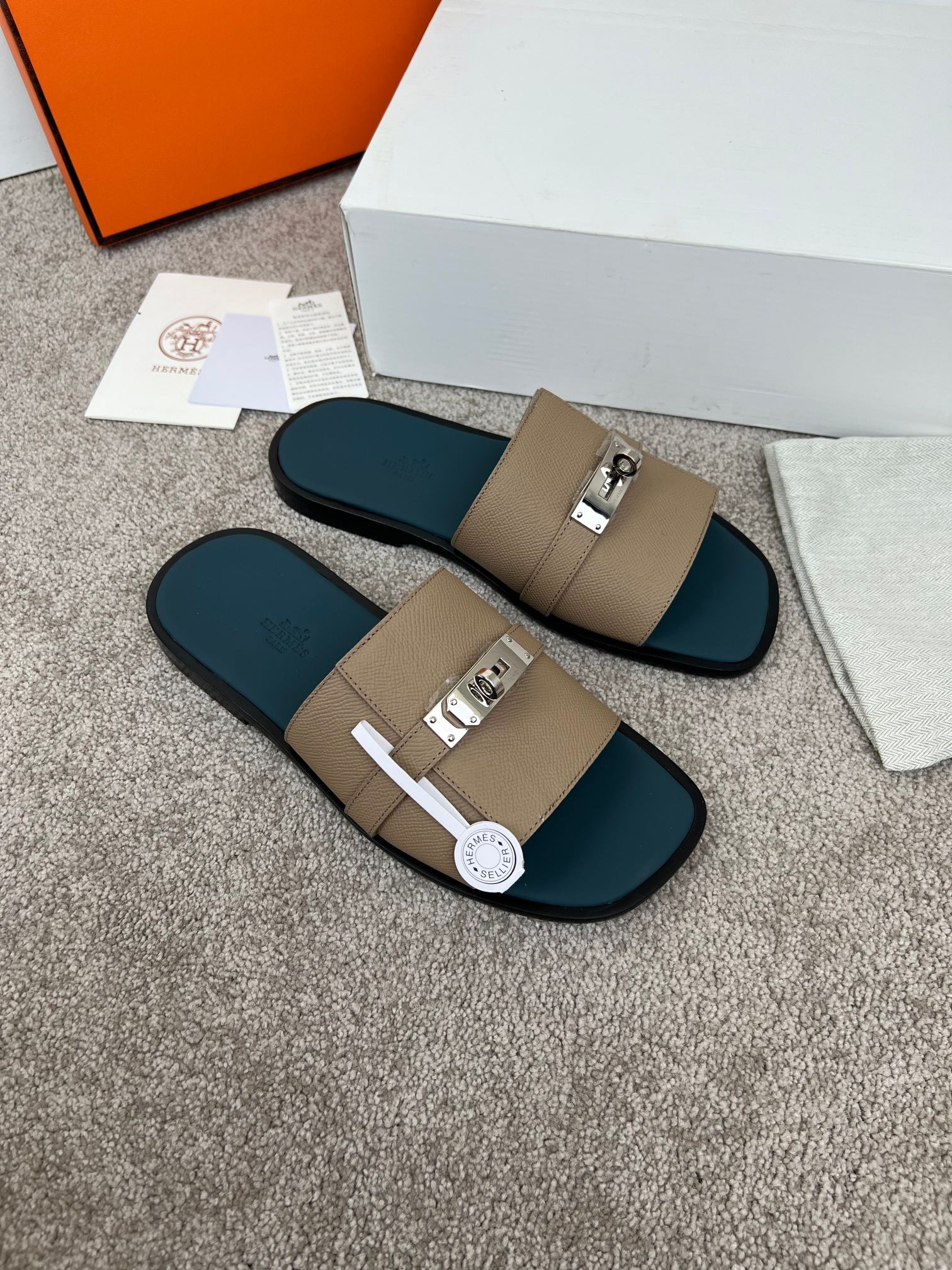 Hermes Sandals – Montanamode